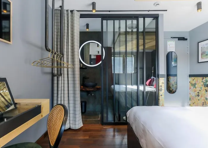 Savy Hotel