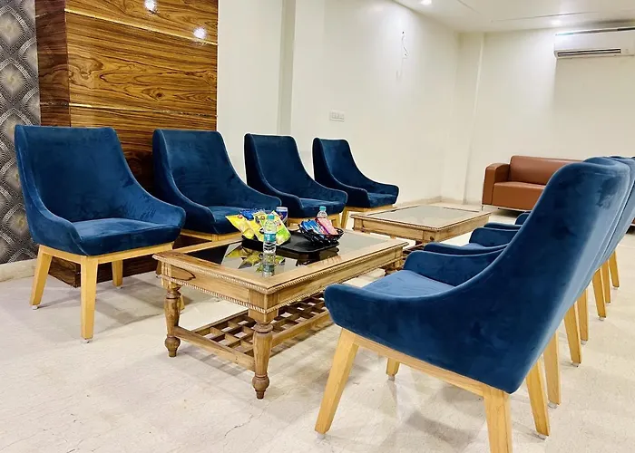 Hotel Apple Inn & Suites, New Delhi
