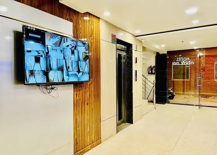 Hotel Apple Inn & Suites, New Delhi
