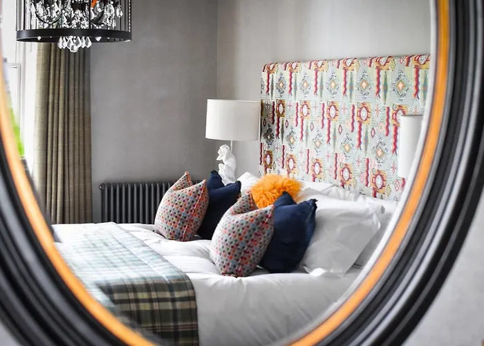 The Meadowpark Bar, Kitchen & Rooms