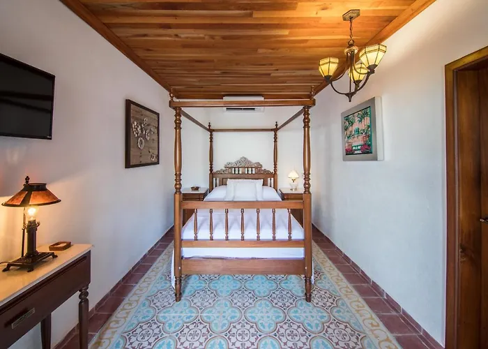 Hotel La Casa de las Sirenas