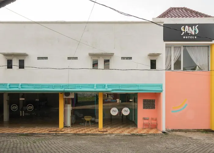 Sans Hotel Beauty Palembang