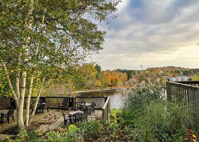 Inn At The Falls