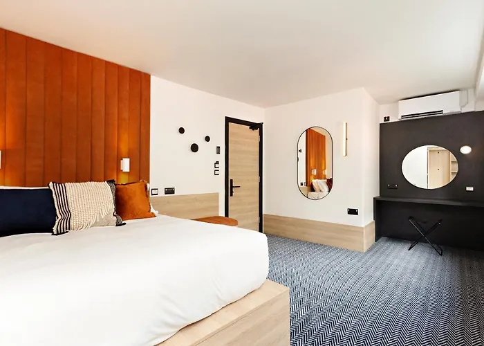 The Snug Townhouse
