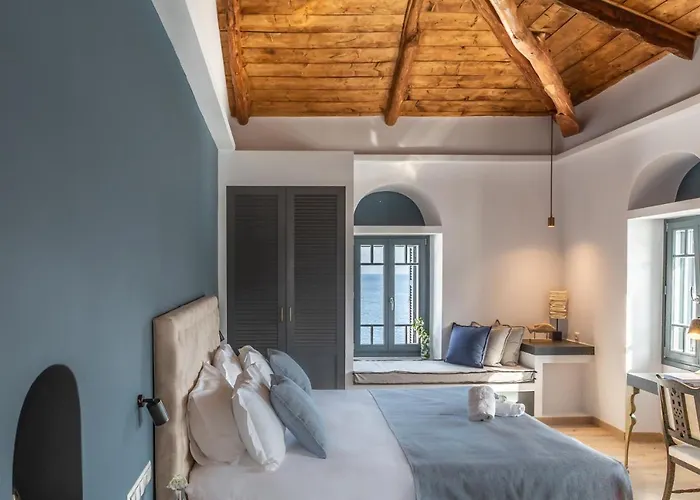 Camara Suites