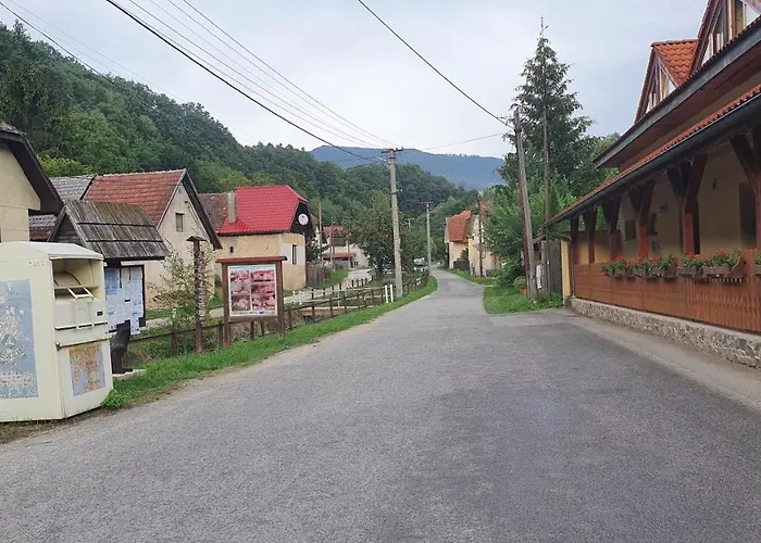 Penzion Pri Studnicke Omastina