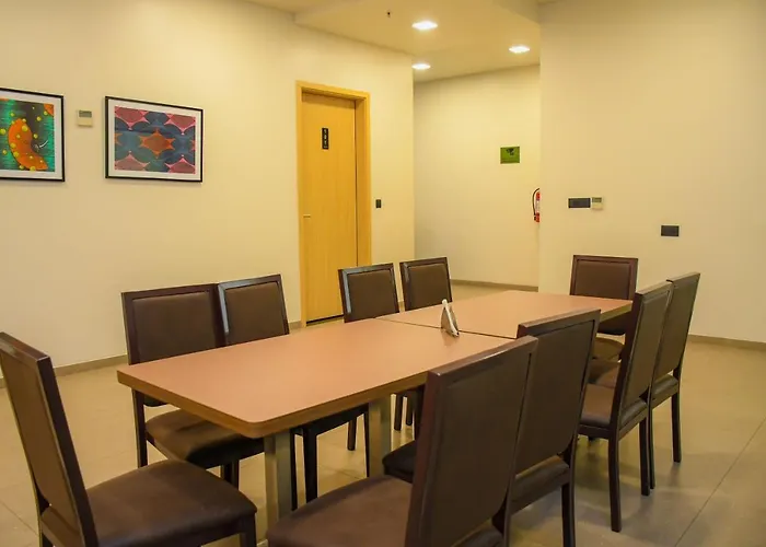 Aqua Inn Hotel