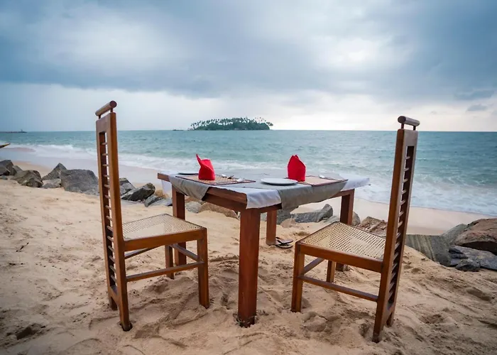 Sumadai Beach Hotel