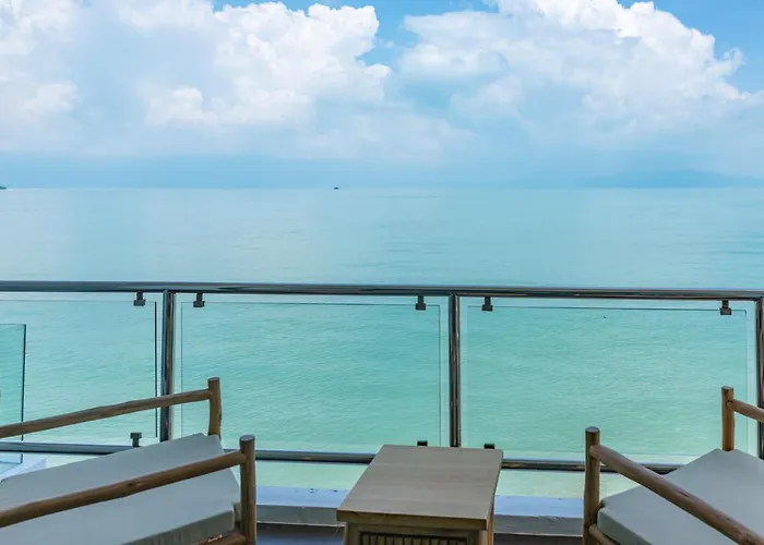 Riviera Beach Hotel