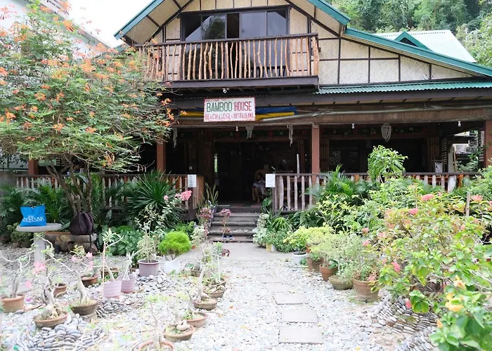 Bamboo House Beach Lodge & Restaurant