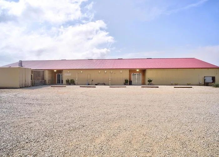 Ellipse Global Lodge
