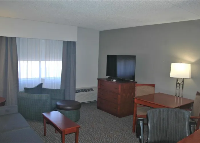 Wingate By Wyndham Valdosta/Moody Afb
