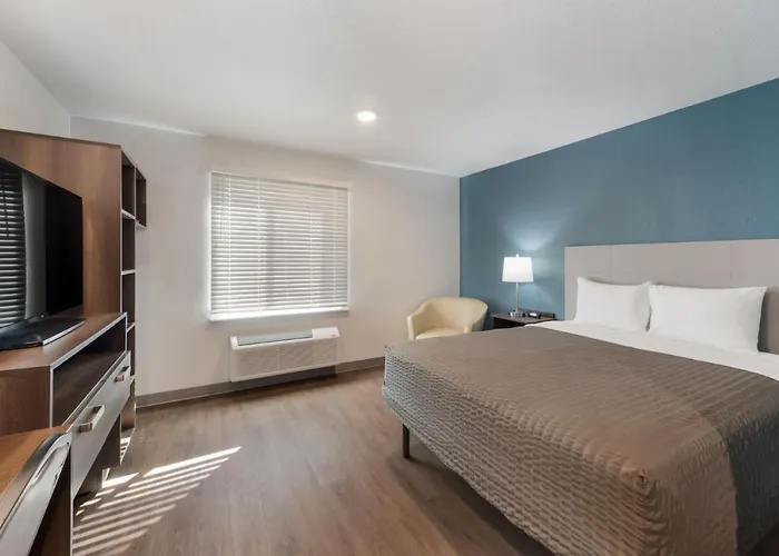 Woodspring Suites Dayton North