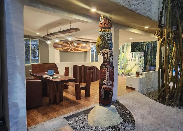 Me Hotel & Villas - Montanita Estates