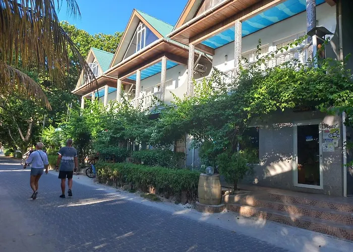 Moonlight Beach Villa