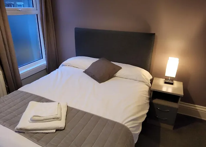 The Avenue Hotel