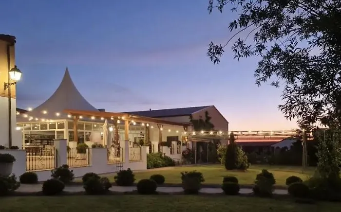 Hotel Las Cabañas