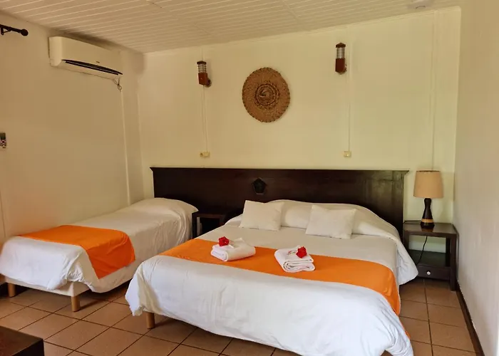 Hotel Oasis de Kiamu