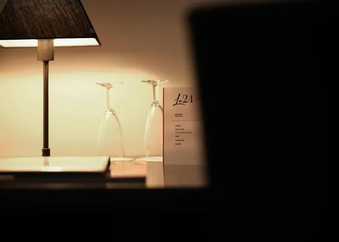 Le 24 Hotel