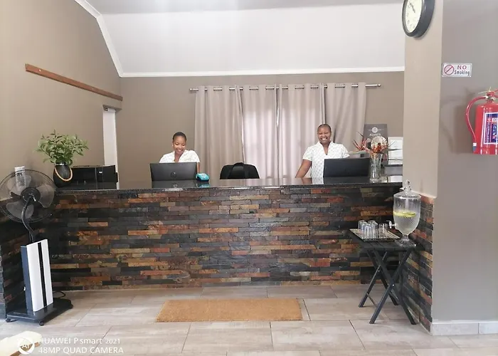 Nongoma Lodge & Inn Cc