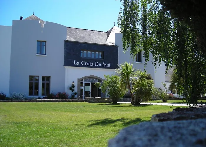 Logis Hotel La Croix du Sud