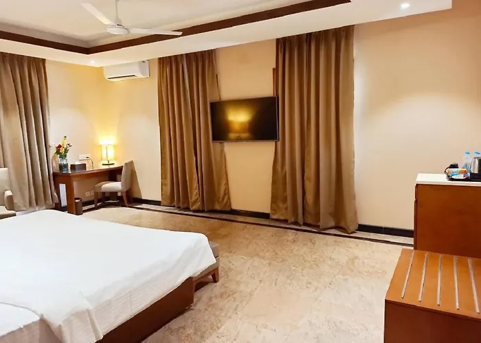 Hotel Cachar Club