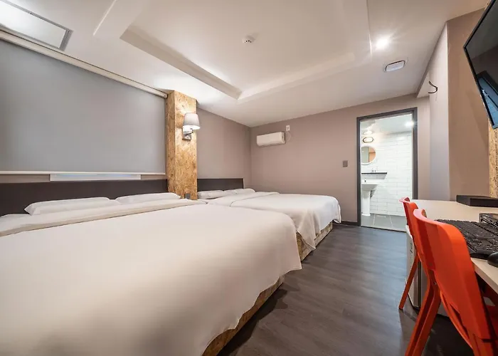 26 Hotel
