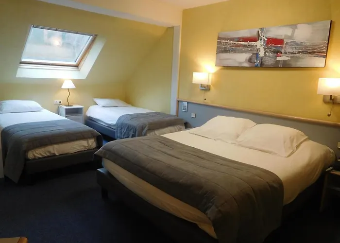 Au Relais De L'Oust