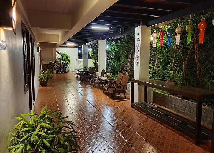 Nan Lanna Hotel