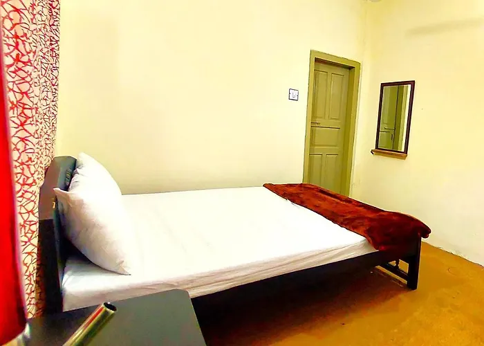 Abc Hotel