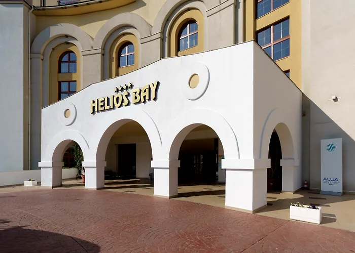 Alua Helios Bay