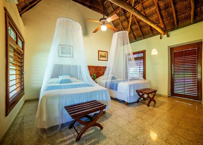 Mayaland Hotel & Bungalows