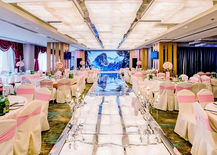 Holiday Inn Express City Centre Dalian By Ihg