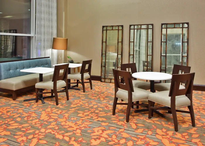 Holiday Inn Express Augusta North By Ihg
