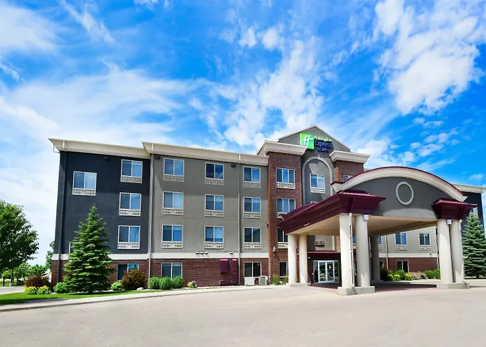 Holiday Inn Express Hotel & Suites Grand Forks By Ihg