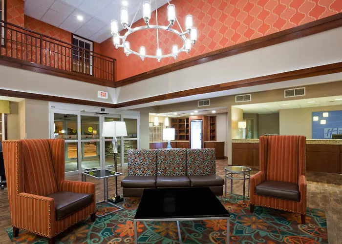 Holiday Inn Express And Suites St. Cloud By Ihg