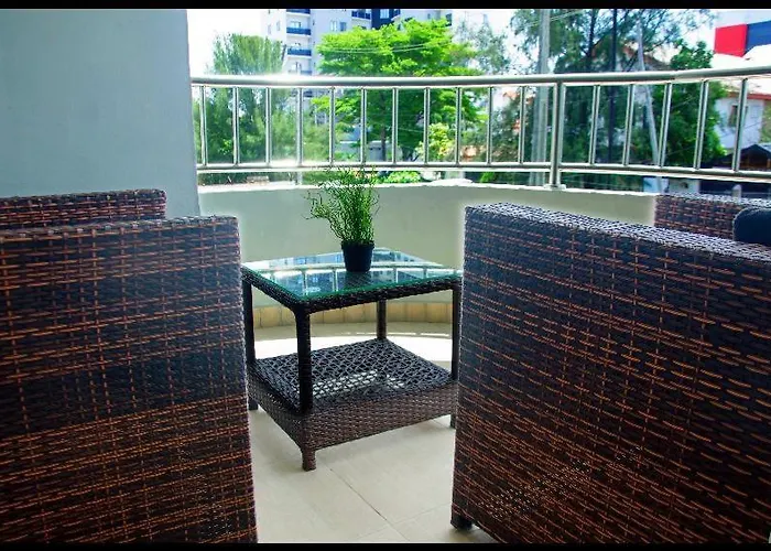 No 95 Suites VI