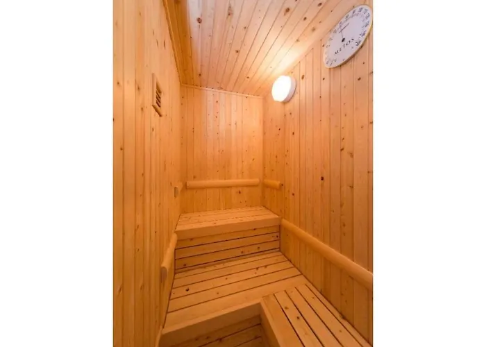 Queen'S Hotel Chitose - Vacation Stay 67719V