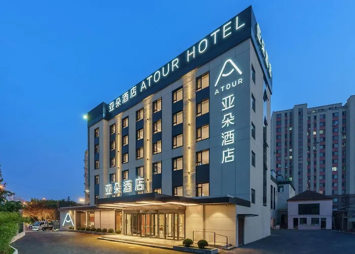 Dalian Airport Yingke Road Atour Hotel