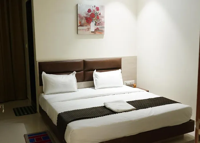 Mangalamurthy Hotels