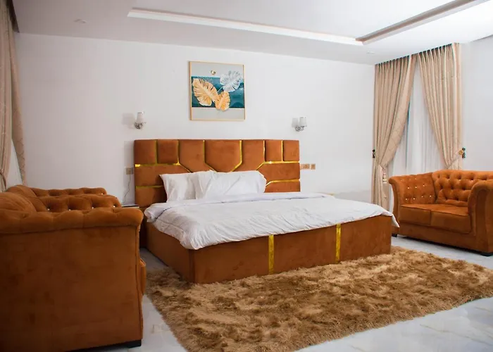 Lintoc Hotel & Suites