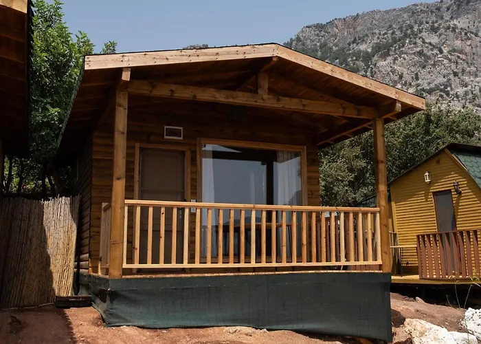 Goat Bungalow And Camping