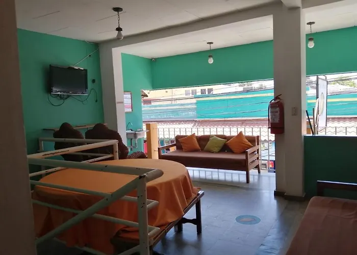 Hotel Mango Cafe