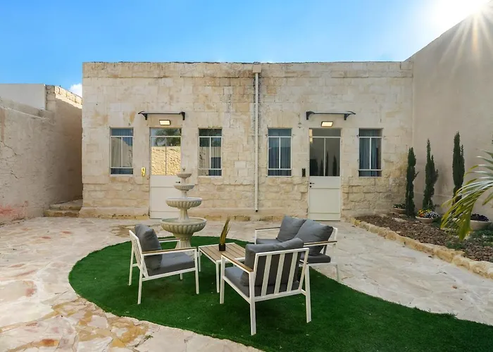 Helios Boutique By La Finca Hotels - בוטיק מעוצב עם מטבחון מאובזר וחניה חינם בעיר העתיקה!