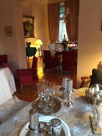 Residential&Guesthouse Living Fuerstenbau