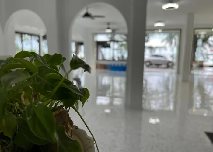 Seaside Palace Hotel