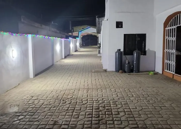 Eko Akete Guest House