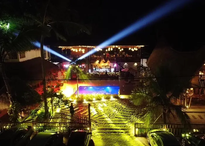 Shima Guni Beach Club Hotel