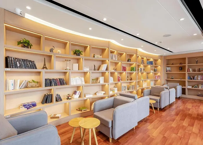 Atour Hotel Xining East Kunlun Road