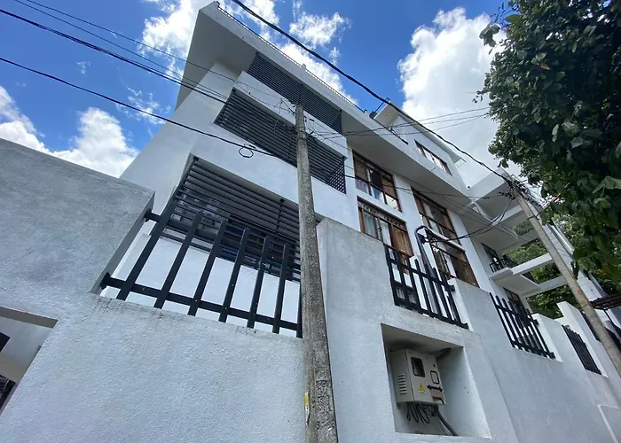 Aurelia Inn